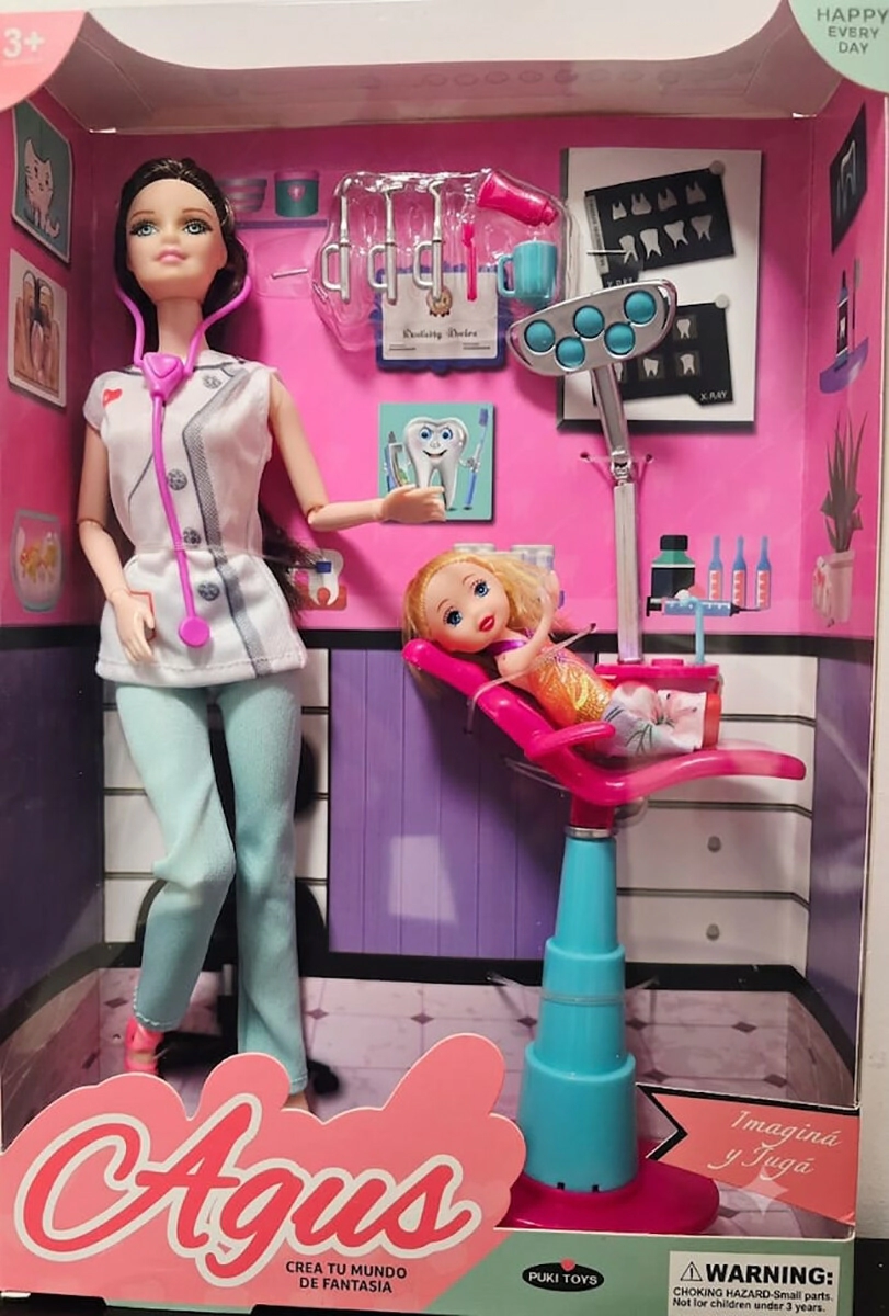 MU�ECA AGUS DENTISTA